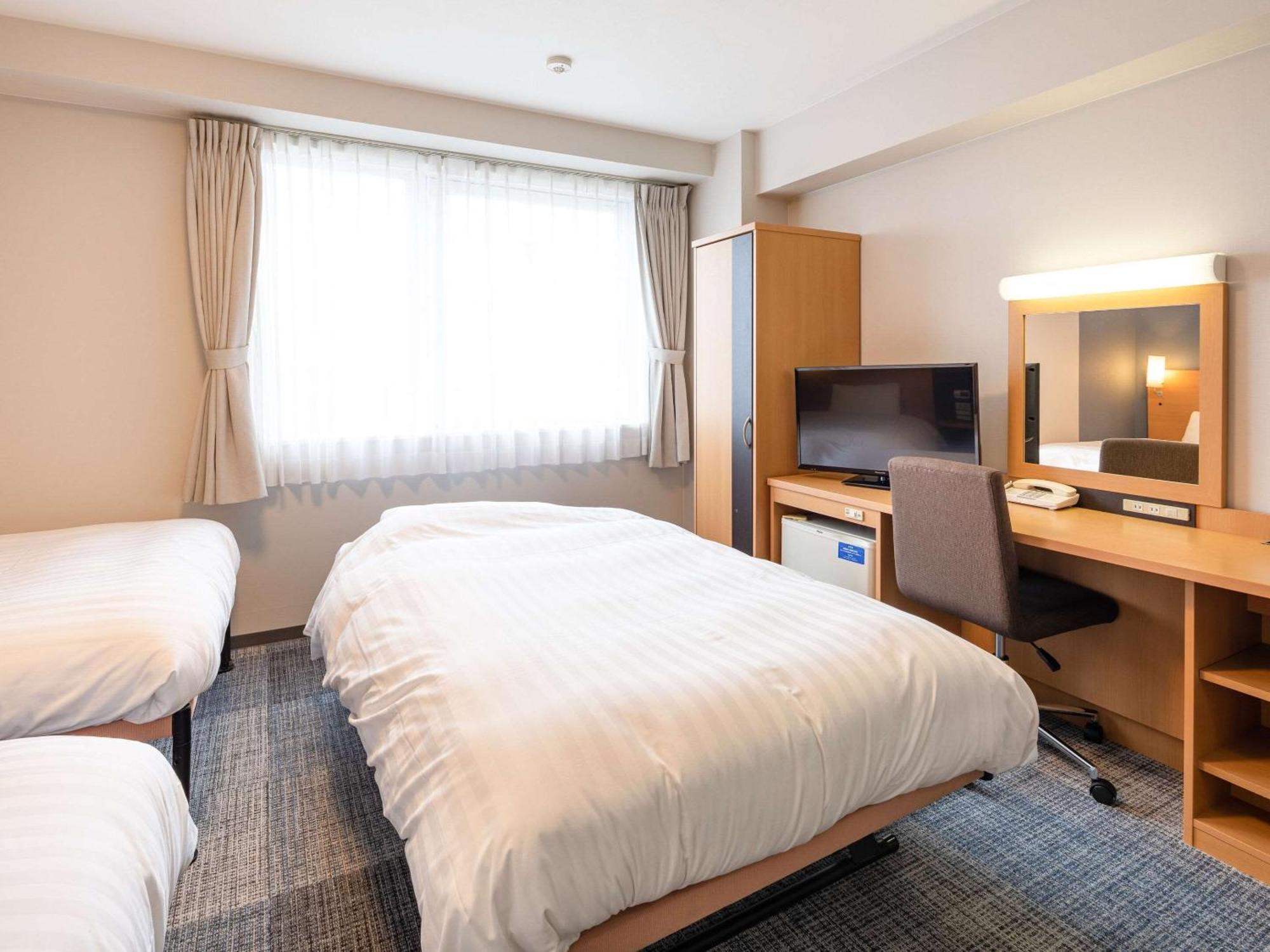 Comfort Hotel Хиконе Экстерьер фото